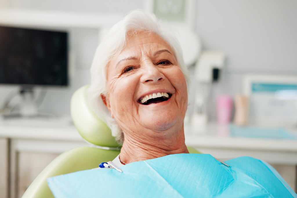 Dental Care Tips for Seniors: Keeping Your Smile Healthy as You Age